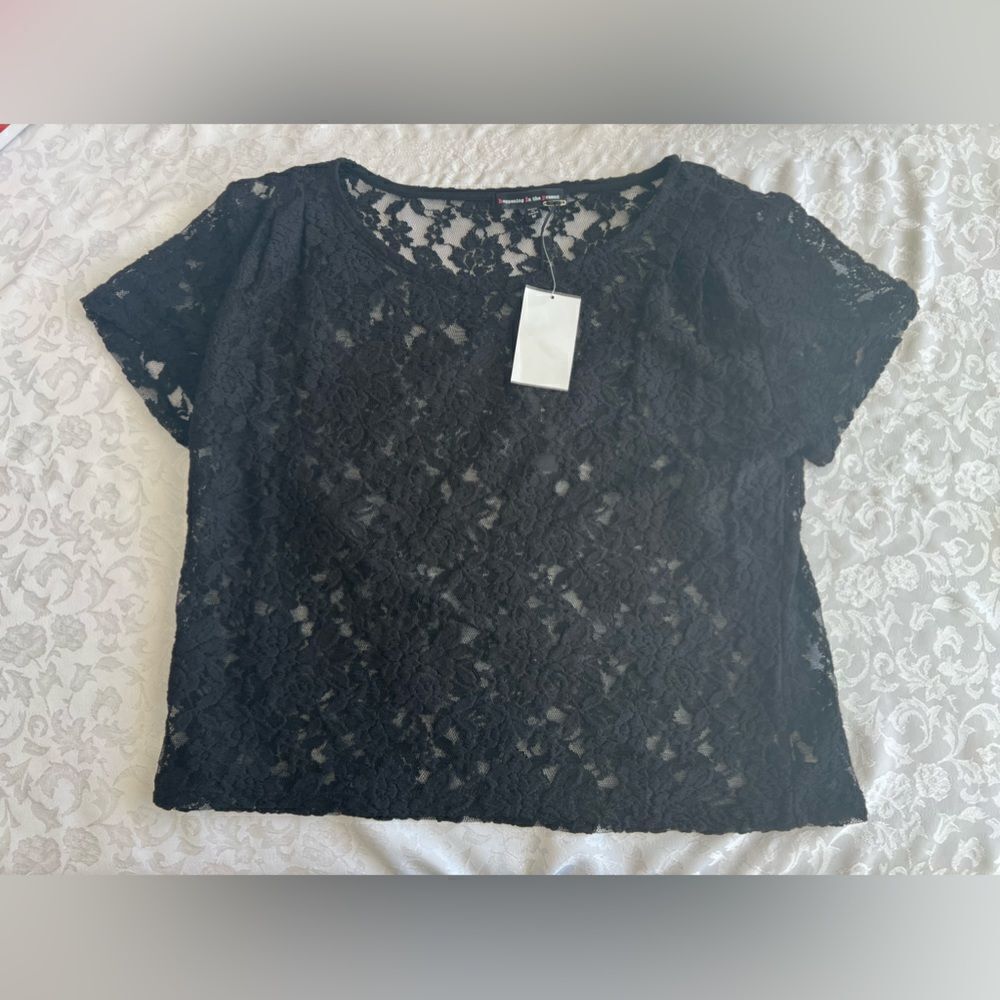 New with tag Lace top